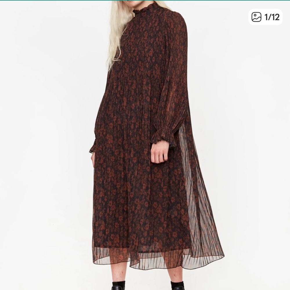 Ganni Georgette Pleated midi dress